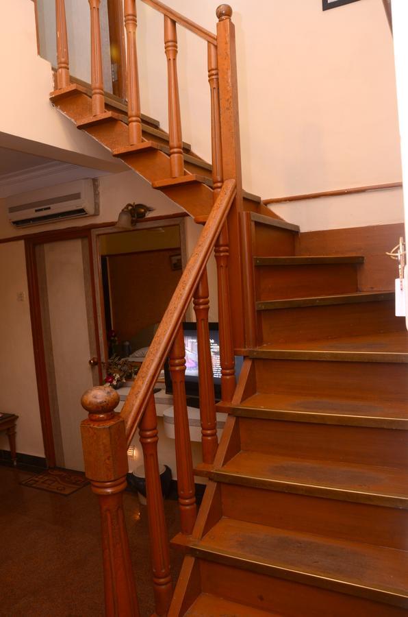 Neetas Shanti Villa Mahābaleshwar Extérieur photo